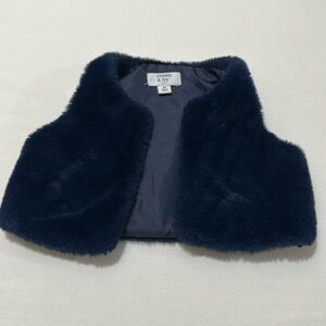 Navy blue fur vest 9M